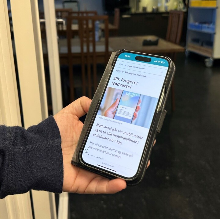 NØDSIGNALTEST: Andre onsdag i januar testes politiets nødvarsel på mobil, samt sivilforsvarets tyfon-anlegg.