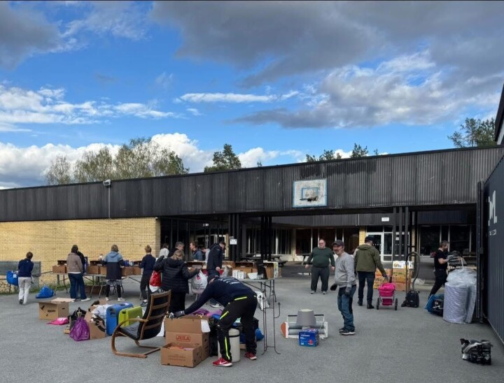 FULLT TRØKK: Loppelageret til helgens marked på Ingieråsen omtales som rekordbra.