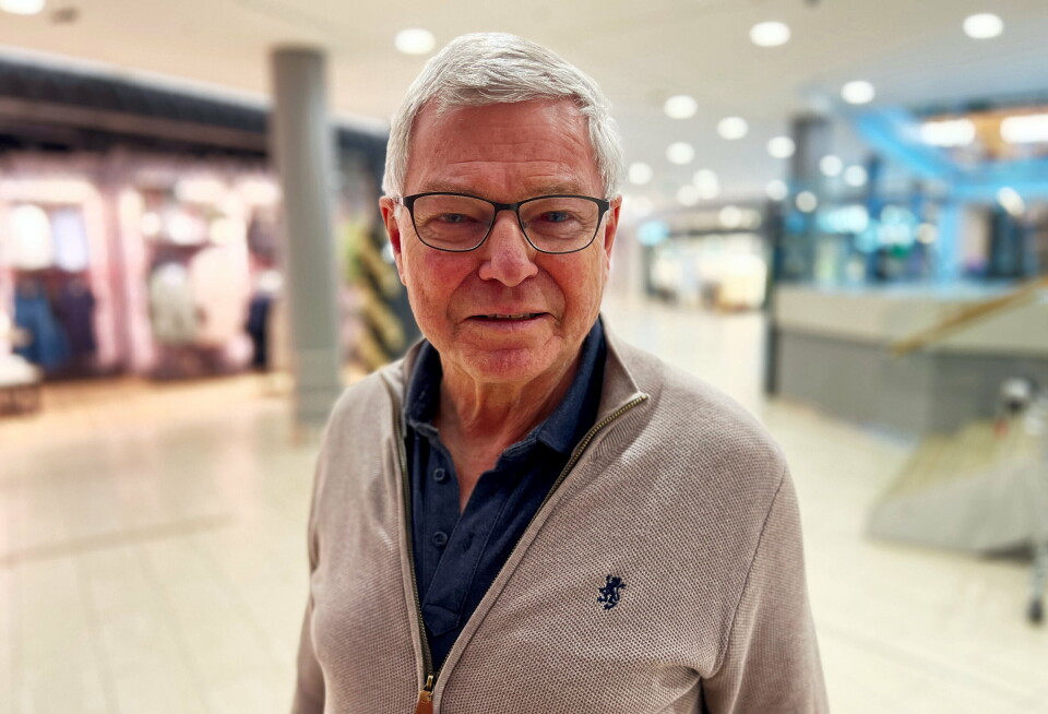 SLIK HAR VI DET NÅ: Om du er en av de som rusler rundt på et sommerstille Kolbotn kan det godt hende du treffer på tidligere statsminister Kjell Magne Bondevik.