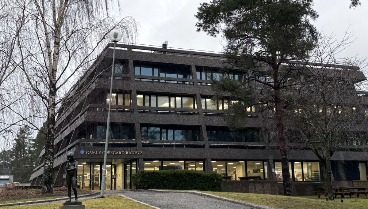Krever svar om rådhus-flytting