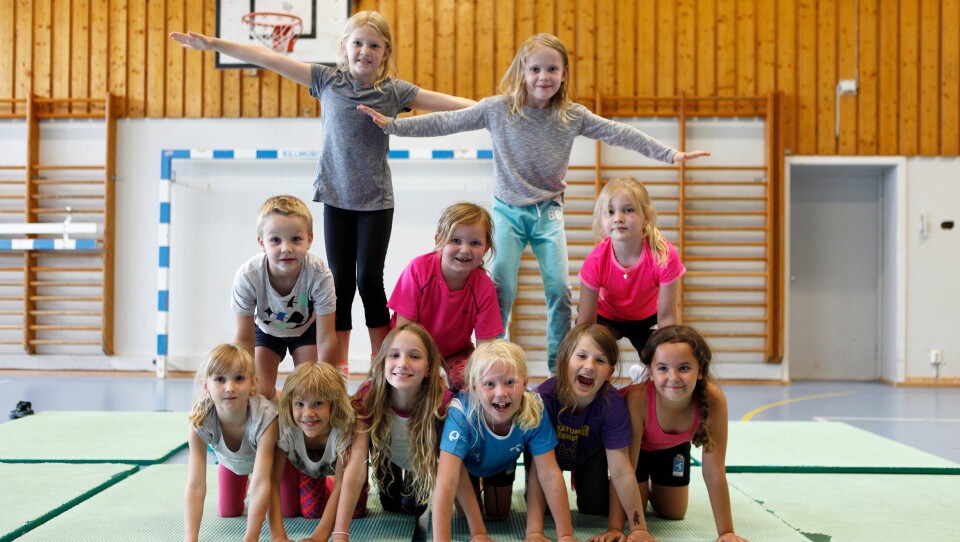 STORKOSER SEG: Takket være Oppegård Kulturskole, ble sommerferien både lærerik og morsom for disse og mange andre barn denne sommeren. STORKOSER SEG: Takket være Oppegård Kulturskole, ble sommerferien både lærerik og morsom for disse og mange andre barn denne sommeren.