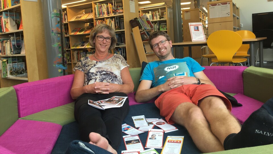 NYTER SUKSESSEN: Der andre bibliotek sliter med både utlån og besøk, kan biblioteksjef Aase-Liv Birkenes og kollega Hans Martin Enger kosntantere at Oppegård bibliotek er i vekst! NYTER SUKSESSEN: Der andre bibliotek sliter med både utlån og besøk, kan biblioteksjef Aase-Liv Birkenes og kollega Hans Martin Enger kosntantere at Oppegård bibliotek er i vekst!