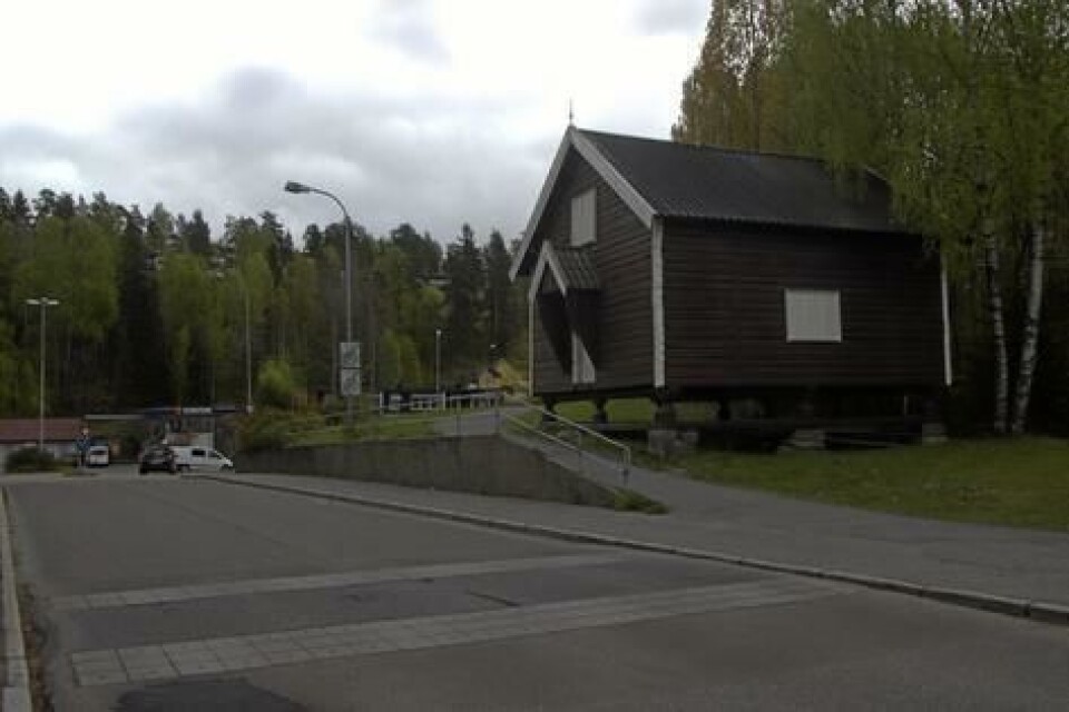 ØNSKES FLYTTET: Stabburet kan bli flyttet til det øvrige tunet. ØNSKES FLYTTET: Stabburet kan bli flyttet til det øvrige tunet.