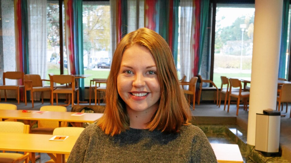 KREVER FULLT SKOLEFOKUS I BUDSJETTET SVs Synnøve Kronen Snyen kommer her med en oppfølger på Vassbonns FAU-leders sitt innlegg fra i dag tidlig. KREVER FULLT SKOLEFOKUS I BUDSJETTET SVs Synnøve Kronen Snyen kommer her med en oppfølger på Vassbonns FAU-leders sitt innlegg fra i dag tidlig.
