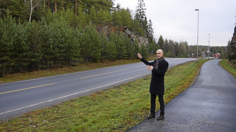 KLAR FOR Å BYGGE: Kim Andre Moe, prosjektleder i JM Norge AS, er klar for å sette i gang med byggingen av boliger for mange mennesker her på Myrvoll. KLAR FOR Å BYGGE: Kim Andre Moe, prosjektleder i JM Norge AS, er klar for å sette i gang med byggingen av boliger for mange mennesker her på Myrvoll.