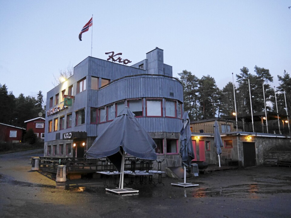 STASLIG BYGNING: Slik ser Tyrigrava ut i dag. Denne eiendommen kan nå bli din. STASLIG BYGNING: Slik ser Tyrigrava ut i dag. Denne eiendommen kan nå bli din.