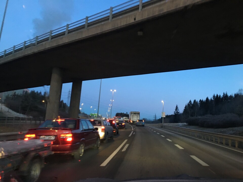 TRAFIKKERT: Det blir spennende å se hvordan trafikkbildet blir tirsdag under diesel-forbudet. TRAFIKKERT: Det blir spennende å se hvordan trafikkbildet blir tirsdag under diesel-forbudet.