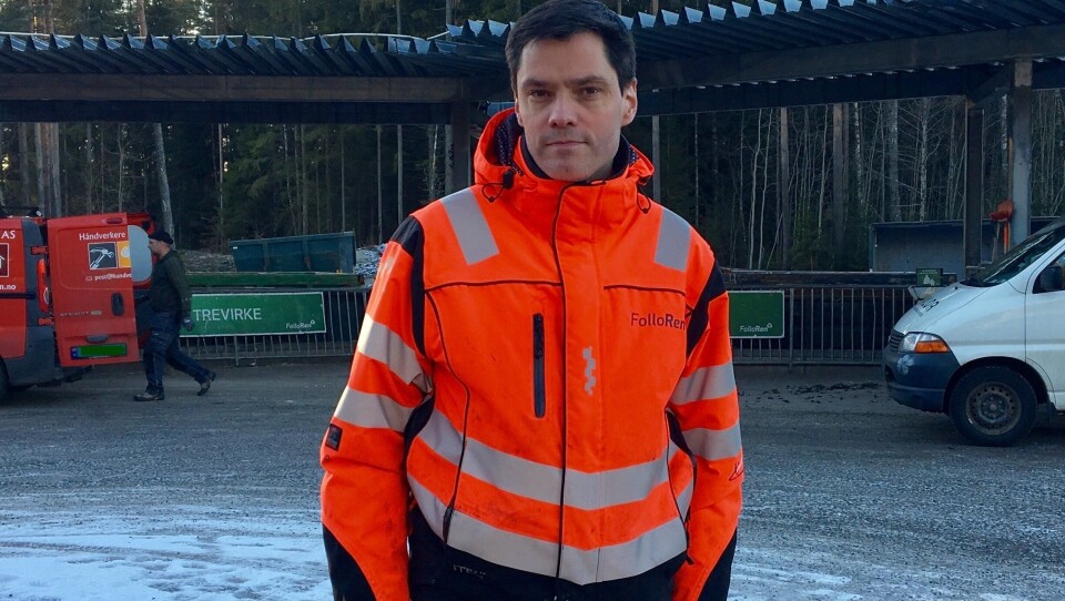 FORNØYD: – Det er ekstra hyggelig at vi også får gode tilbakemeldinger fra kundene som besøkergjenvinningsstasjone, sier Dag Øvrom i Follo Ren. FORNØYD: – Det er ekstra hyggelig at vi også får gode tilbakemeldinger fra kundene som besøkergjenvinningsstasjone, sier Dag Øvrom i Follo Ren.