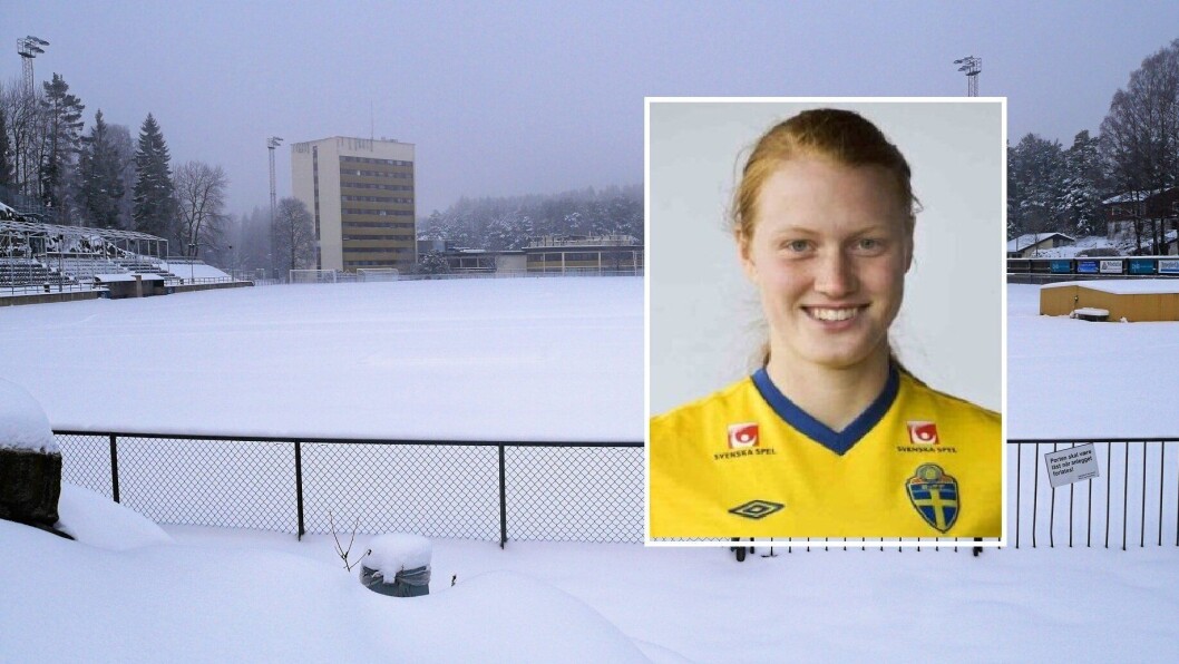 SPILLEKLAR: På Sofiemyr stadion ligger snøen tett, men om ikke så lenge skal Kolbotn-damene og deres nye, svenske kollega, Sanna Svensson, utpå for å rundspille alle de andre lagene i serien! SPILLEKLAR: På Sofiemyr stadion ligger snøen tett, men om ikke så lenge skal Kolbotn-damene og deres nye, svenske kollega, Sanna Svensson, utpå for å rundspille alle de andre lagene i serien!