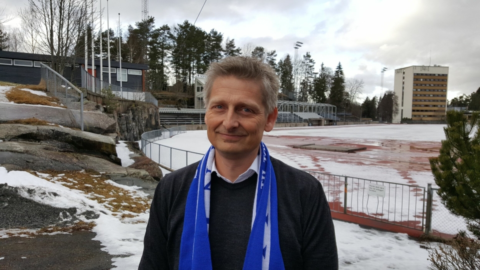 TAR OVER: Einar Engedahl gleder seg til å ta fatt på jobben som ny daglig leder for Kolbotn kvinnefotball.