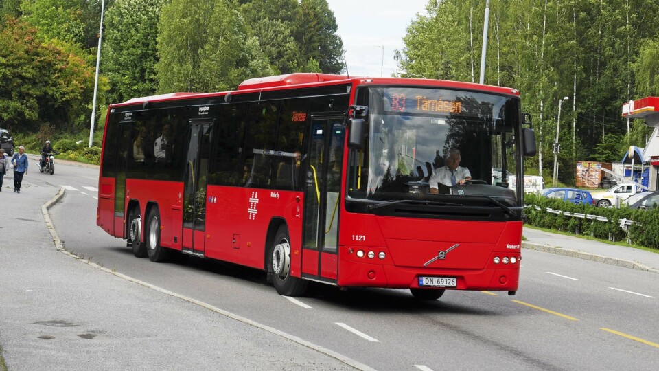 SNART: Om ikke så altfor lenge kan pendlerne fra Oppegård lade på bussen. SNART: Om ikke så altfor lenge kan pendlerne fra Oppegård lade på bussen.