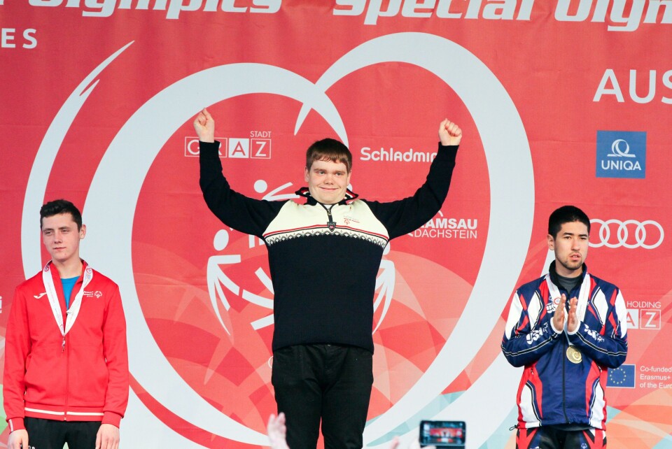 HER FÅR HAN GULLET: Eirik Knudsen Gåseidnes tok den gjeveste medaljen på 777 meter.