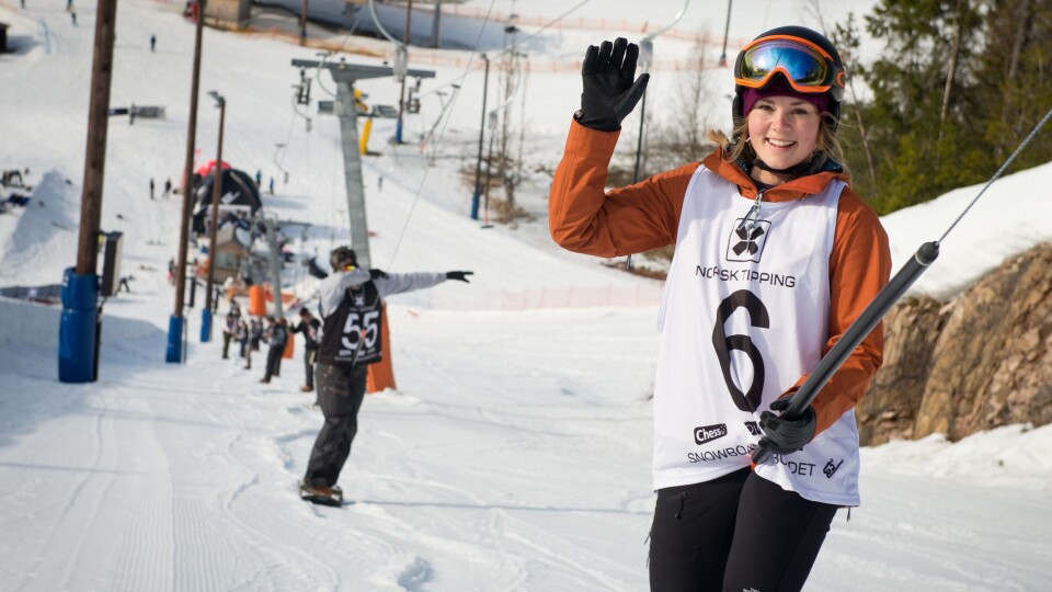INGEN STORE COMEBACKPLANER: Det kom overraskende på mange at Helene Olafsen plutselig sto på toppen av seierspallen i en konkurranse igjen, men det var bare for moro, skal vi tro snowboard-stjernen fra Oppegård. INGEN STORE COMEBACKPLANER: Det kom overraskende på mange at Helene Olafsen plutselig sto på toppen av seierspallen i en konkurranse igjen, men det var bare for moro, skal vi tro snowboard-stjernen fra Oppegård.