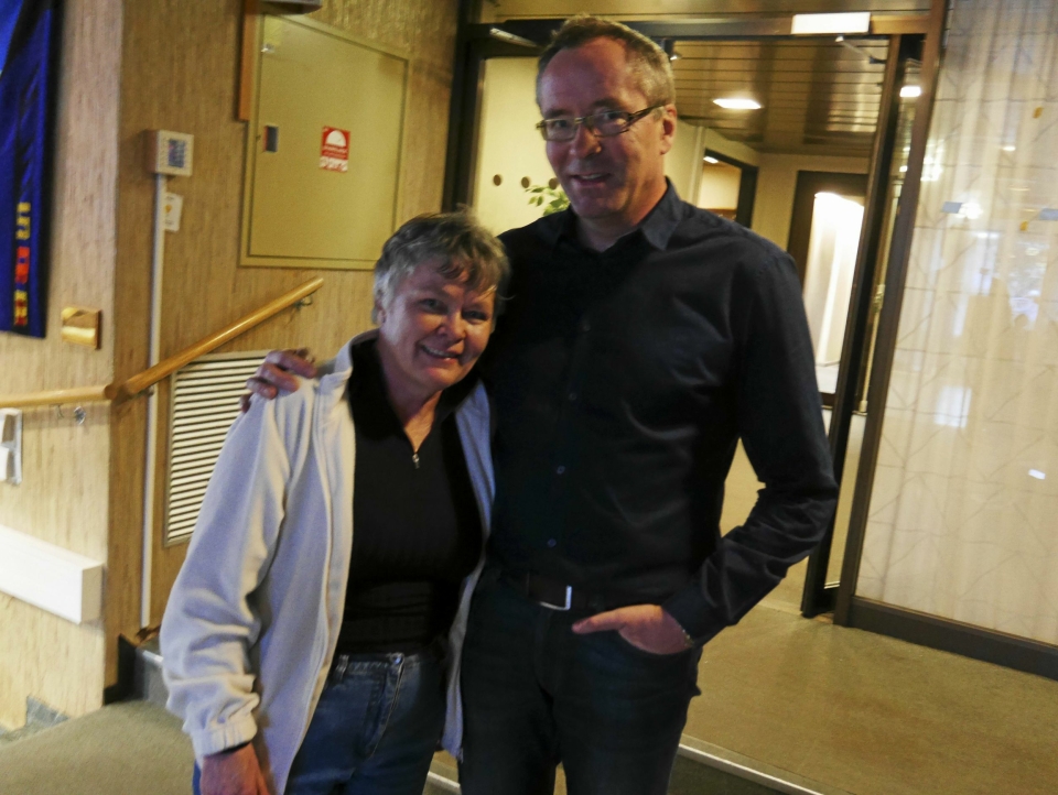 GLADE: Nina Vøllestad (t.v.) i Oppegård Idrettsråd og daglig leder Harald Vaadal i KIL er glade for storsatsningen som nå er vedtatt.