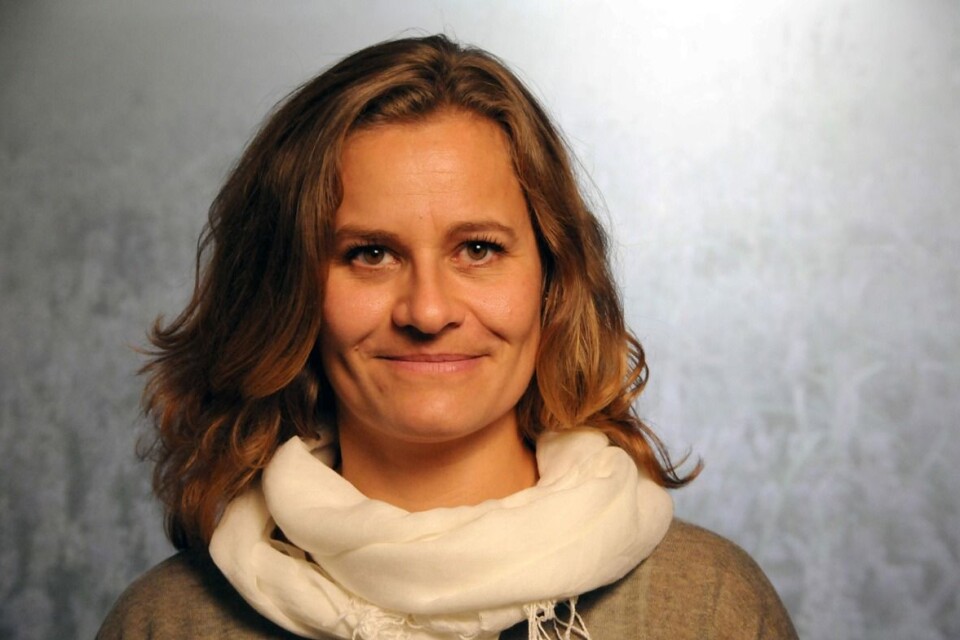 – BRUK RUTER: Gina Scholz, kommunikasjonsrådgiver i NSB henviser reisende til Ruter. – BRUK RUTER: Gina Scholz, kommunikasjonsrådgiver i NSB henviser reisende til Ruter.