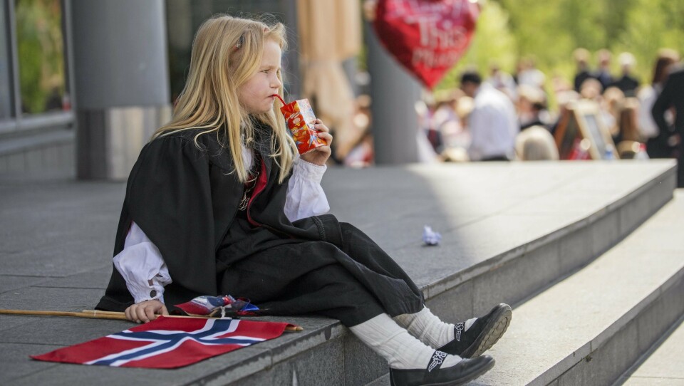 HIPP, HIPP, HURRA: Endelig er det klart for 17. mai! Her finner du årets program for hele Oppegård! HIPP, HIPP, HURRA: Endelig er det klart for 17. mai! Her finner du årets program for hele Oppegård!