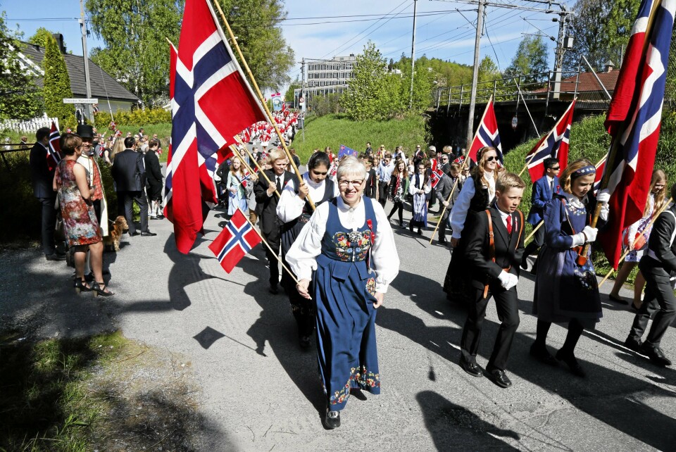 HIPP, HIPP, HURRA: Endelig er det klart for 17. mai! Her finner du årets program for hele Oppegård! HIPP, HIPP, HURRA: Endelig er det klart for 17. mai! Her finner du årets program for hele Oppegård!