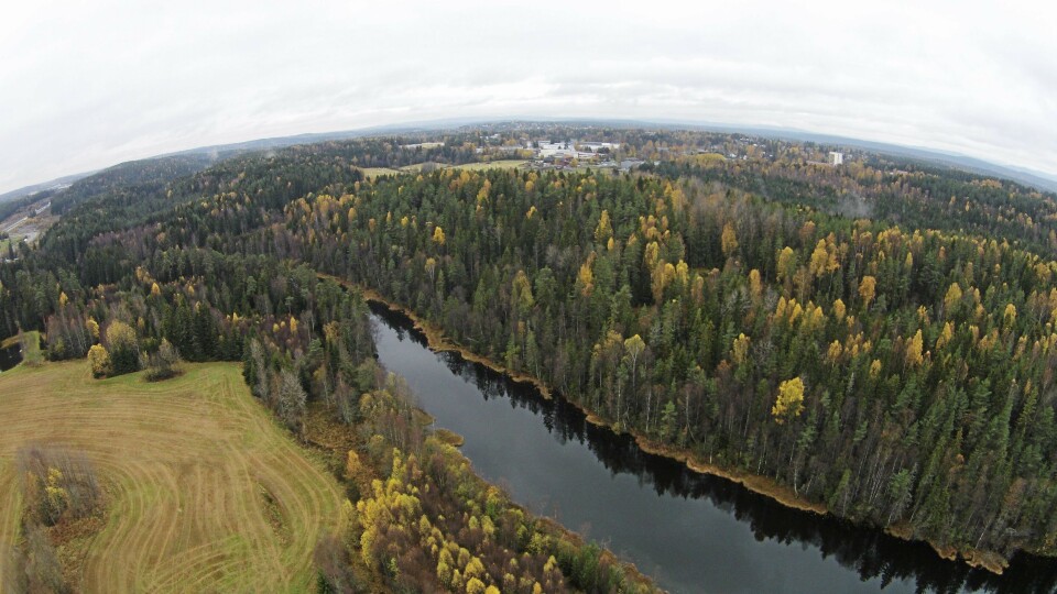 SETT FRA LUFTEN: Her ser du, fra fugleperspektiv, Taraldrud, i retning mot Tårnåsen og Sofiemyr. Beredskapssenteret kommer bare få hundre meter unna tettbebygde strøk. SETT FRA LUFTEN: Her ser du, fra fugleperspektiv, Taraldrud, i retning mot Tårnåsen og Sofiemyr. Beredskapssenteret kommer bare få hundre meter unna tettbebygde strøk.