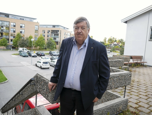 FORNØYD: Kjell G. Pettersen, UMP-leder og Høyre-politiker..