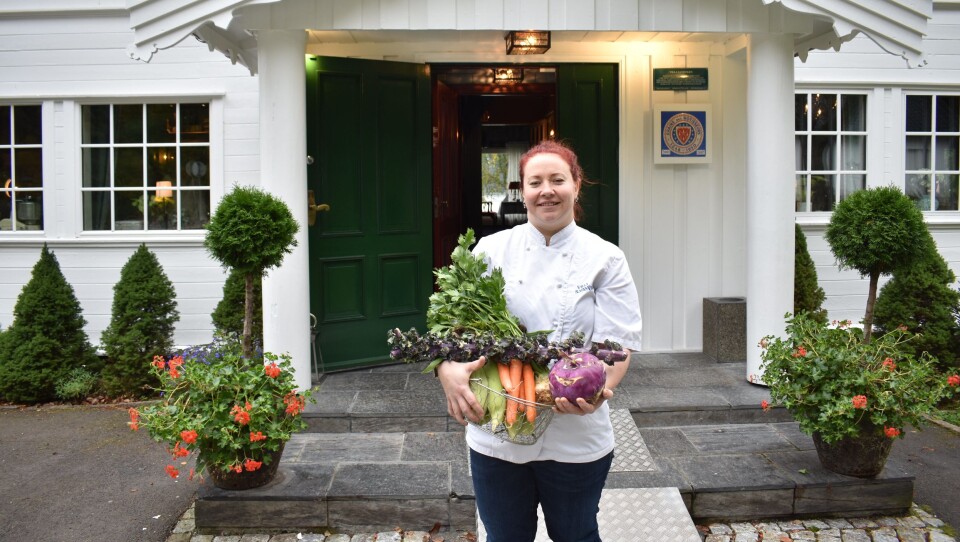 HØSTMARKED: Mia Moberg Nordhagen er klar for å ta i mot store og små på søndag med det høsten har å gi! HØSTMARKED: Mia Moberg Nordhagen er klar for å ta i mot store og små på søndag med det høsten har å gi!