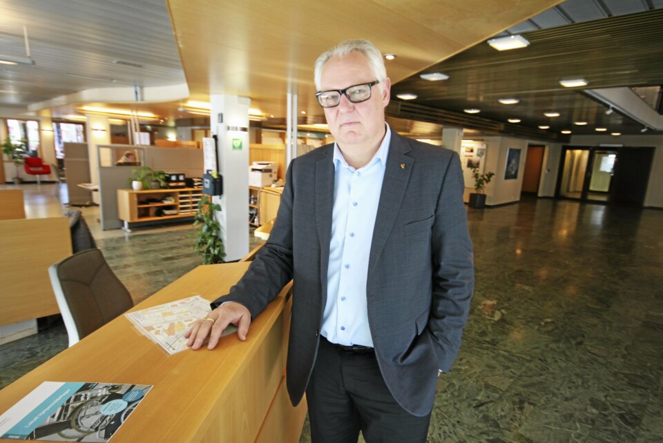 KOM MED TILSVAR: Konstituert rådmann Lars Henrik Bøhler. Foto: Yana Stubberudlien KOM MED TILSVAR: Konstituert rådmann Lars Henrik Bøhler. Foto: Yana Stubberudlien