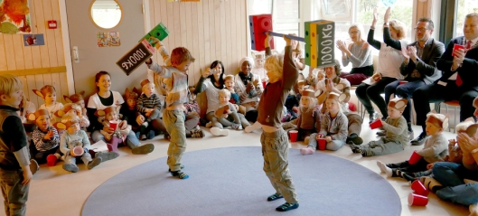 Feiret tiårs-dagen med sirkusforestilling