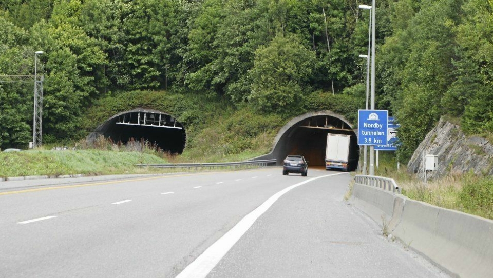 ARBEIDER PÅGÅR: Nordbytunnelen rehabilliteres, og det fører til flere nattestengninger fremover.