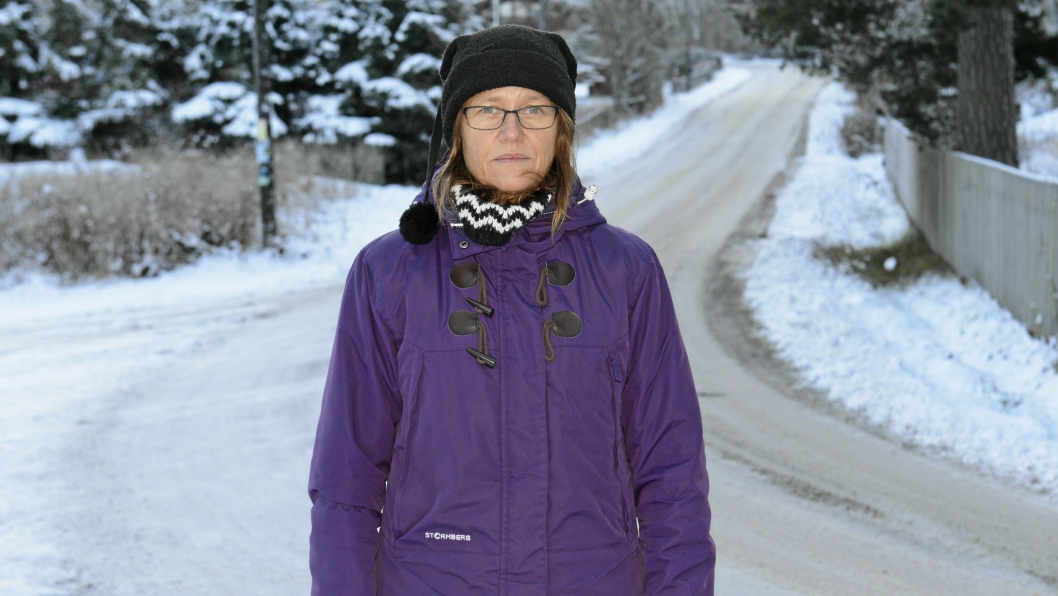 RASENDE: Aina Lauvik er rasende over at Ruter bruker bybusser til skolebarna på Svartskog.