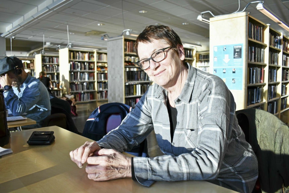 HJEMME: – Kolben er mitt første hjem. Jeg elsker biblioteket! Jeg håper de beholder de viktige tingene her når Oppegård og Ski slås sammen, sier hun.