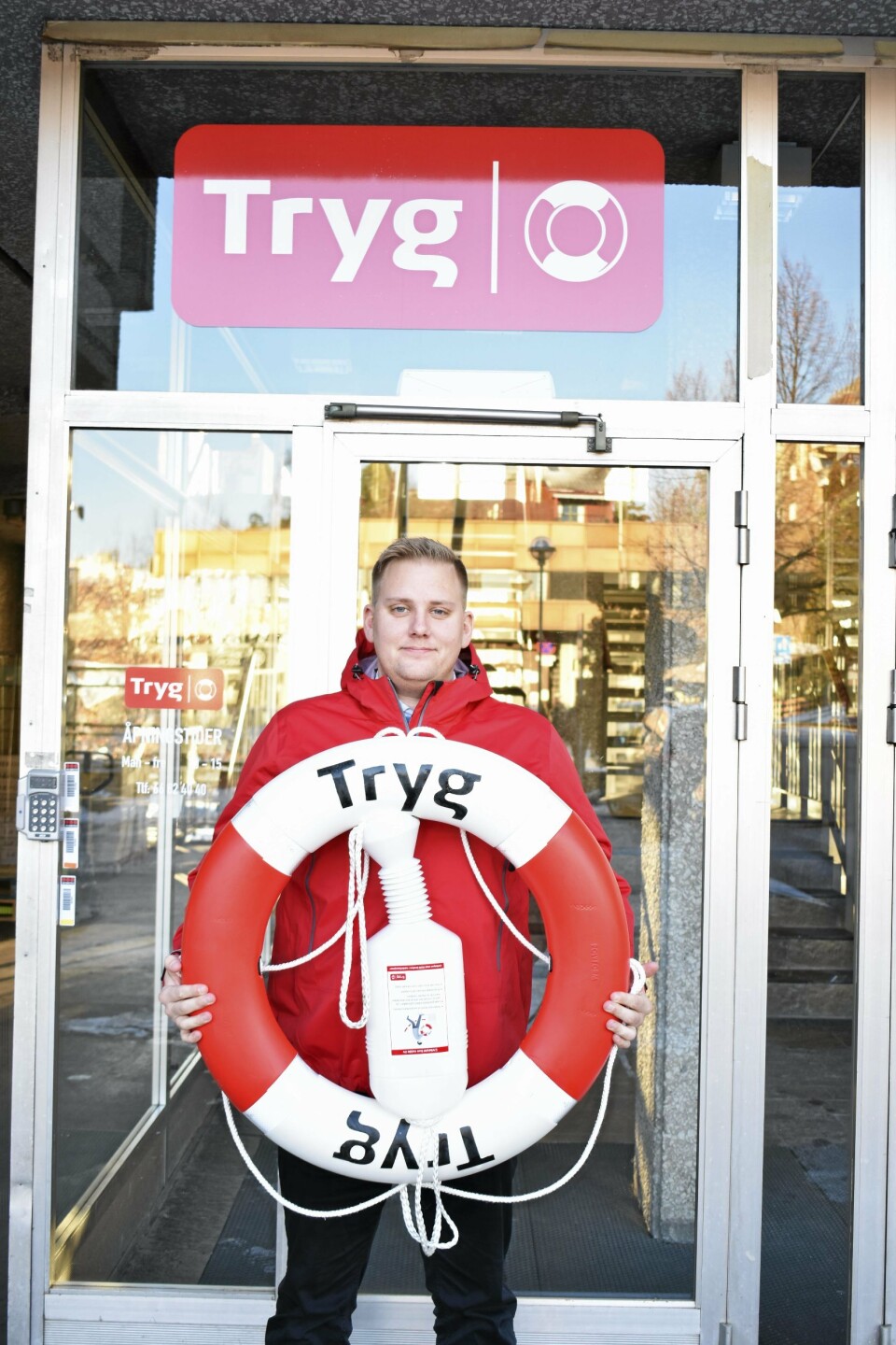 NYTT KONTOR: Tryg har fått nye lokaler på Kolbotn, og har et eget service- og salgssenter hvor kundene kan besøke dem. NYTT KONTOR: Tryg har fått nye lokaler på Kolbotn, og har et eget service- og salgssenter hvor kundene kan besøke dem.