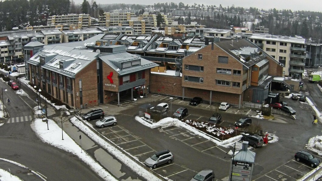 KJØPESENTER: Det er ikke noe torg, på Kolbotn torg, mener leser Camilla K. Hivand. KJØPESENTER: Det er ikke noe torg, på Kolbotn torg, mener leser Camilla K. Hivand.