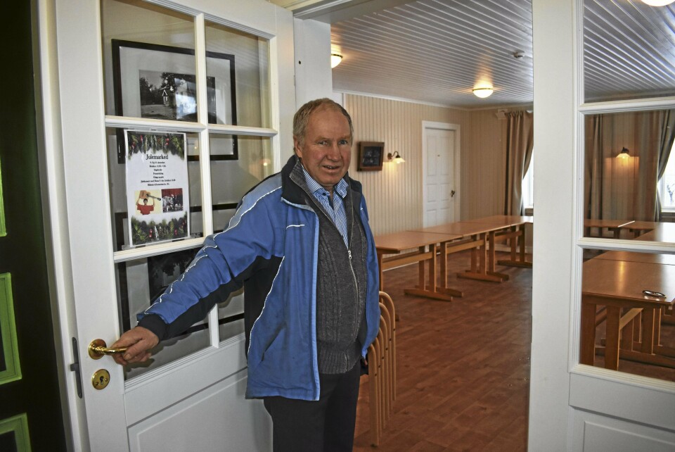 TRADISJON TRO: Det blir søndagskafé på Solheim grendehus på Svartskog i 2018 også! Dette er en ti år gammel tradisjon, og her viser Westgaard frem kafelokalet. TRADISJON TRO: Det blir søndagskafé på Solheim grendehus på Svartskog i 2018 også! Dette er en ti år gammel tradisjon, og her viser Westgaard frem kafelokalet.