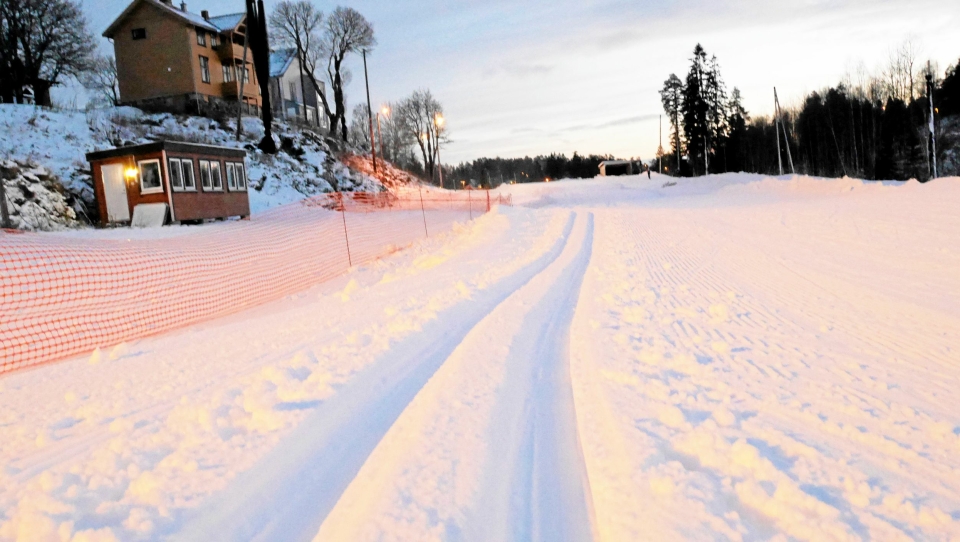 DEILIGE FORHOLD: Det er fantastiske skispor overalt i Oppegård og omegn.