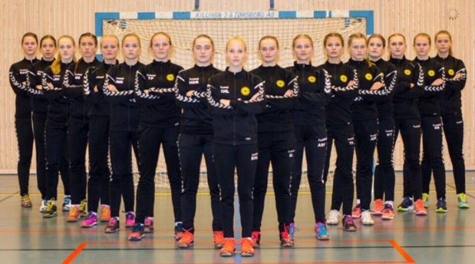 KNALLBRA JENTER: Oppegårds J16 er klare for å gi alt i Melhushallen! KNALLBRA JENTER: Oppegårds J16 er klare for å gi alt i Melhushallen!