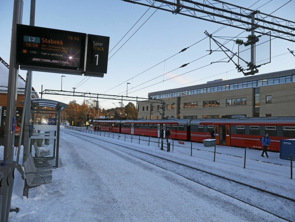 IKKE ALLTID I RUTE: Det er ofte en utfordring å ta toget når man skal reise til og fra Oppegård. Også den siste tiden har forsinkelsene vært mange.