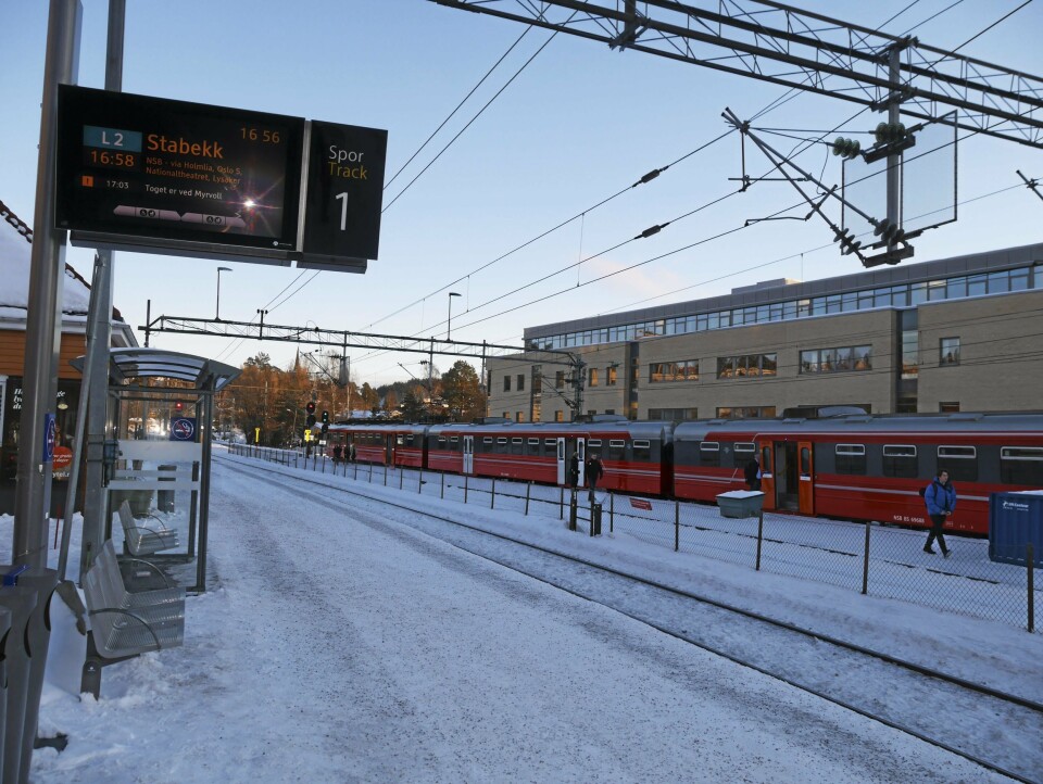 IKKE ALLTID I RUTE: Det er ofte en utfordring å ta toget når man skal reise til og fra Oppegård. Også den siste tiden har forsinkelsene vært mange. IKKE ALLTID I RUTE: Det er ofte en utfordring å ta toget når man skal reise til og fra Oppegård. Også den siste tiden har forsinkelsene vært mange.