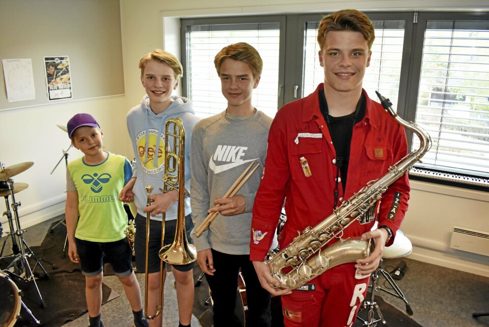 BRØDRENE KORPSHJERTE: Fire brødre, fire musikere, alle i Sofiemyr skolekorps - enn så lenge. BRØDRENE KORPSHJERTE: Fire brødre, fire musikere, alle i Sofiemyr skolekorps - enn så lenge.