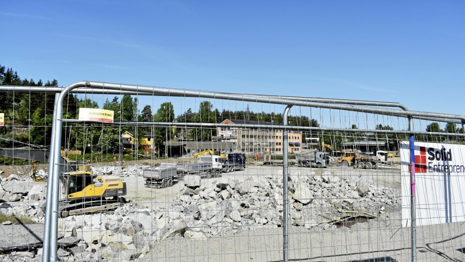 GÅR SOM PLANLAGT: Utbyggingen av Myrvoll Stasjon på den gamle Trelasttomta. GÅR SOM PLANLAGT: Utbyggingen av Myrvoll Stasjon på den gamle Trelasttomta.