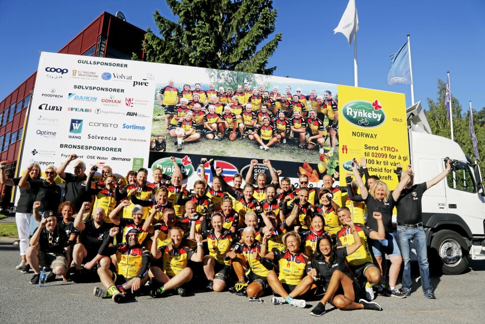 TEAM RYNKEBY OSLO: Hele laget på plass hos Ford Motor Norge på Mastemyr før startskuddet går. TEAM RYNKEBY OSLO: Hele laget på plass hos Ford Motor Norge på Mastemyr før startskuddet går.