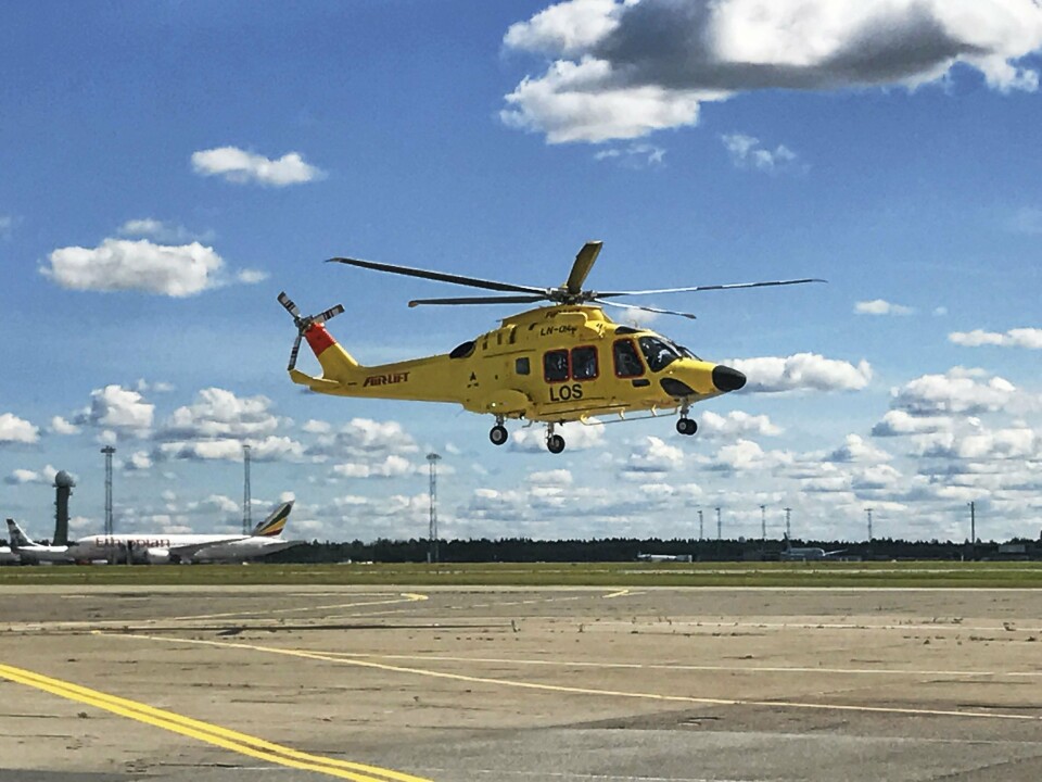 FRA TO TIL TRE: I dag har politiet to helikoptre – uten transportkapasitet, hvor kun ett er operativt til enhver tid. Beredskapssenteret er planlagt med plass til tre helikoptre, noe som betyr at 80 prosent av befolkningen kan nås på 1,5 timer. På bildet ser du en av de tre nye politihelikoptrene som skal brukes på PNB. FRA TO TIL TRE: I dag har politiet to helikoptre – uten transportkapasitet, hvor kun ett er operativt til enhver tid. Beredskapssenteret er planlagt med plass til tre helikoptre, noe som betyr at 80 prosent av befolkningen kan nås på 1,5 timer. På bildet ser du en av de tre nye politihelikoptrene som skal brukes på PNB.