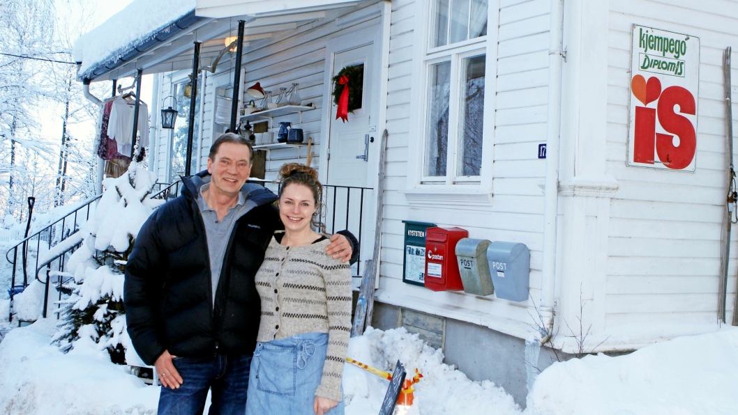 SER FREMOVER: Cecilie og Tomm Skovholt tok over Svartskog kolonial i 2015. Nå vil de utvide.