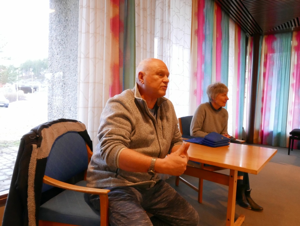 BEKYMRET: – Må en ulykke til før noe skjer her? spurte Bjørn Erik Berentsen (69), som bor i Solbråtanveien.