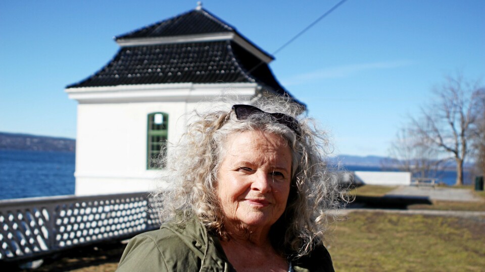 TRIST UTVIKLING: Mette Kosstad frykter hun ikke lenger kan dra til Hvervenbukta når de nye bomstasjonene settes i drift 1. juni. TRIST UTVIKLING: Mette Kosstad frykter hun ikke lenger kan dra til Hvervenbukta når de nye bomstasjonene settes i drift 1. juni.