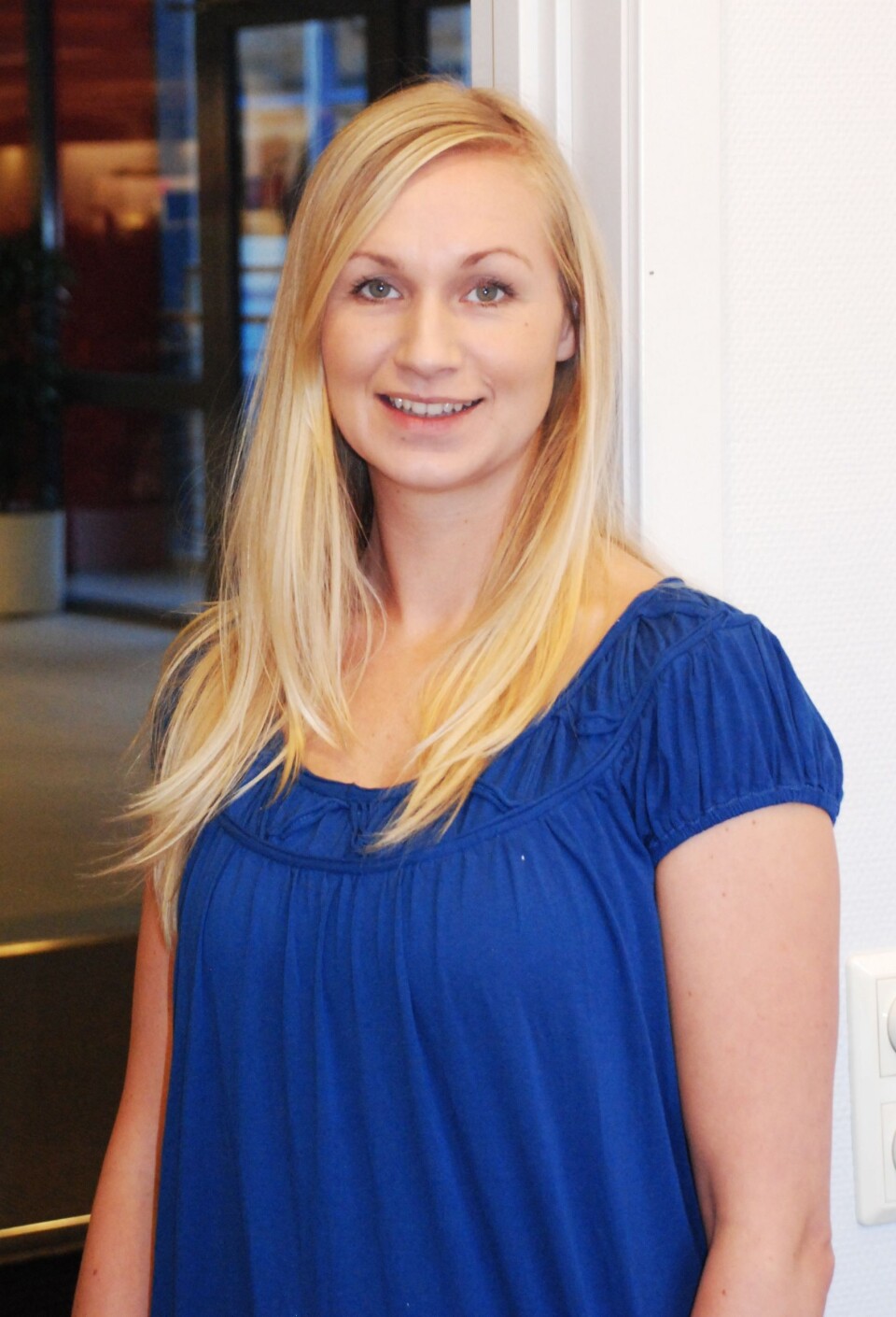 GLAD FOR AT TOGENE GÅR IGJEN: Pressetalsperson Liv Eggebø i NSB. GLAD FOR AT TOGENE GÅR IGJEN: Pressetalsperson Liv Eggebø i NSB.