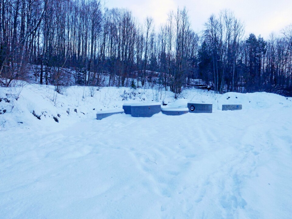 DEPONIET I SVINGEN VED EKORNRUD GÅRD. DEPONIET I SVINGEN VED EKORNRUD GÅRD.