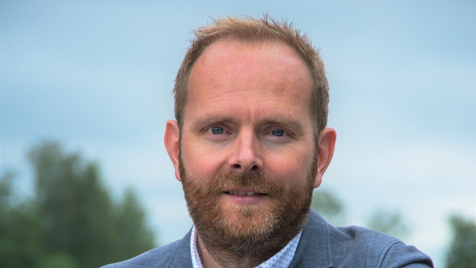 LEKKASJER: – Høyre, som har styrt Oppegård i 50 år, bærer ansvaret for at kommunen nå er inne på verstinglisten over kommuner med høy lekkasjegrad, skriver Arbeiderpartiets ordførerkandidat Oddbjørn Lager Nesje. LEKKASJER: – Høyre, som har styrt Oppegård i 50 år, bærer ansvaret for at kommunen nå er inne på verstinglisten over kommuner med høy lekkasjegrad, skriver Arbeiderpartiets ordførerkandidat Oddbjørn Lager Nesje.