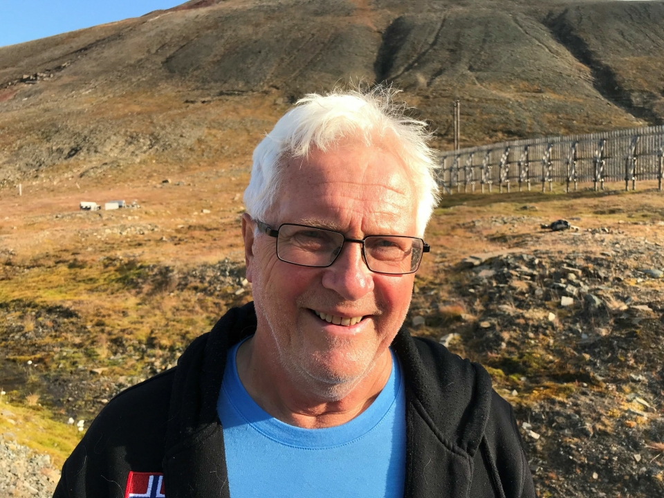 OPPTATT AV STØY I FOLKEHELSEPERSPEKTIV: Birger Løvland (73) håper alle partiene som stiller til valg svarer på spørsmålet hans. Løvland er bosatt i Oppegård syd og har jobbet som fastlege i Ski siden 1974. Han er opptatt av støy i et folkehelseperspektiv.