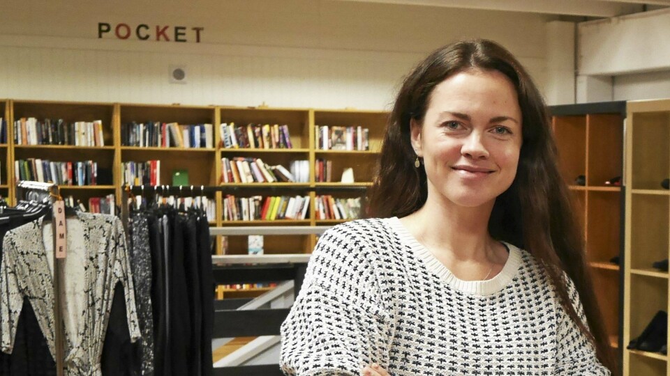 TACE CARE: Daglig leder Nora Isachsen hos OMA, inviterer til auksjon til inntekt til TV-aksjonen, CARE. TACE CARE: Daglig leder Nora Isachsen hos OMA, inviterer til auksjon til inntekt til TV-aksjonen, CARE.