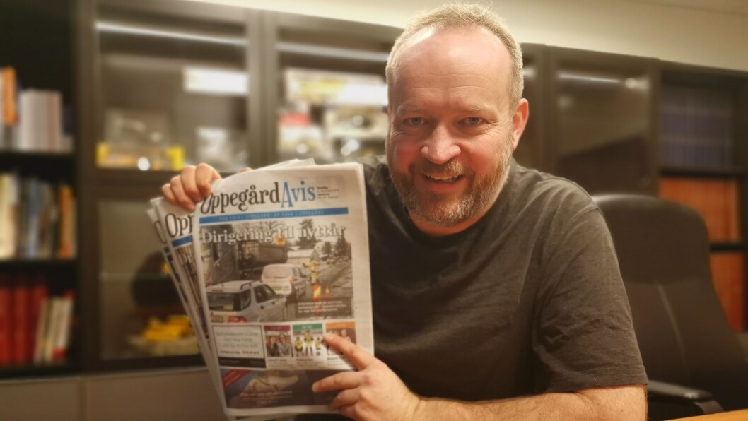 FORTSATT LOKALT: Redaktør Sigbjørn Vedeld lover at Oppegård Avis skal fortsette å være en lokalavis, og at avisen skal dekke de samme områdene som før. FORTSATT LOKALT: Redaktør Sigbjørn Vedeld lover at Oppegård Avis skal fortsette å være en lokalavis, og at avisen skal dekke de samme områdene som før.