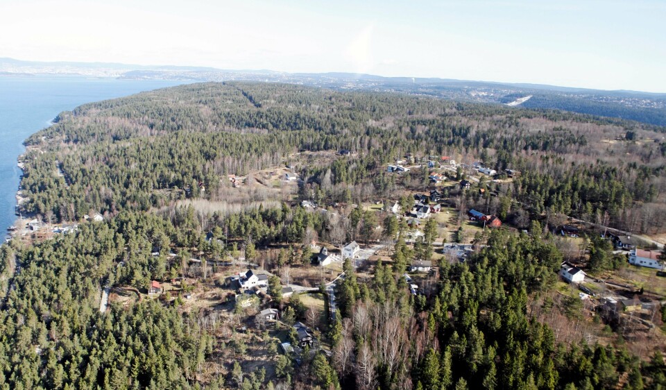 BUDSJETTSPREKK PÅ 73 MILLIONER: Etableringskostnadene ved å opparbeide kommunal vann- og avløpsløsning på Bålerud og langs Bunnefjorden til Oslos grense var estimert til 47 millioner kroner i 2014 og skulle dekkes av de rundt 150 abonnentene i de berørte områdene. I 2018 ble dette vedtaket endret. Investeringskostnadene, som har økt til 120 millioner kroner, skal nå dekkes av alle kommunens abonnenter i Oppegård (snart Nordre Follo). BUDSJETTSPREKK PÅ 73 MILLIONER: Etableringskostnadene ved å opparbeide kommunal vann- og avløpsløsning på Bålerud og langs Bunnefjorden til Oslos grense var estimert til 47 millioner kroner i 2014 og skulle dekkes av de rundt 150 abonnentene i de berørte områdene. I 2018 ble dette vedtaket endret. Investeringskostnadene, som har økt til 120 millioner kroner, skal nå dekkes av alle kommunens abonnenter i Oppegård (snart Nordre Follo).